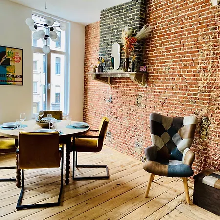 Brick 36 - Contemporary Flat With Authentic Touch شقة *